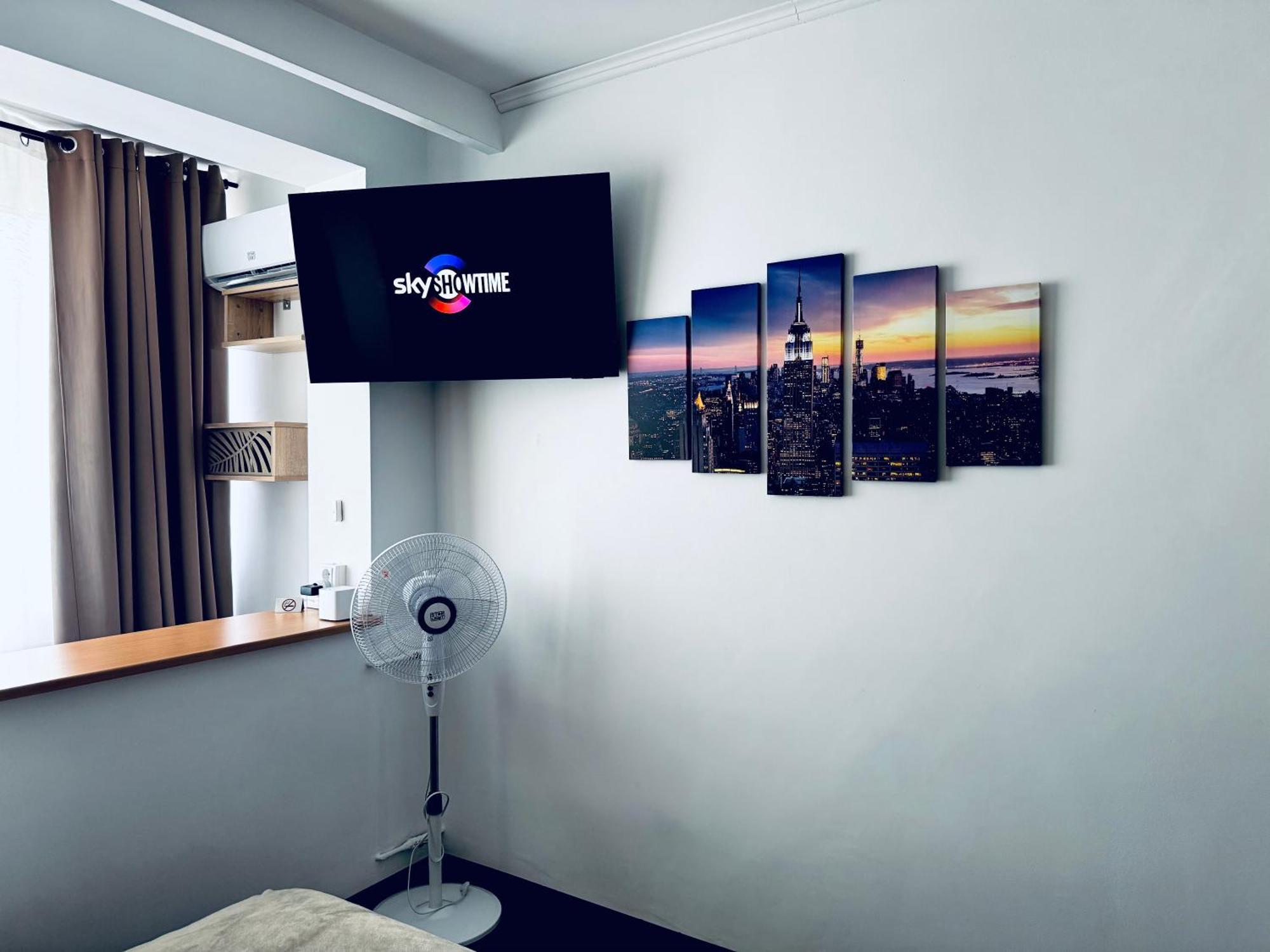 Unde Home Boekarest Buitenkant foto